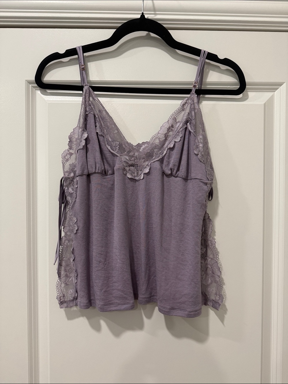 Victoria's Secret Lavender Lace-Trim Camisole